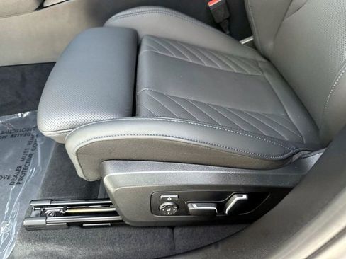 Used 2026 BMW X3 xDrive30i w/ Premium Package AWD/4WD image 19