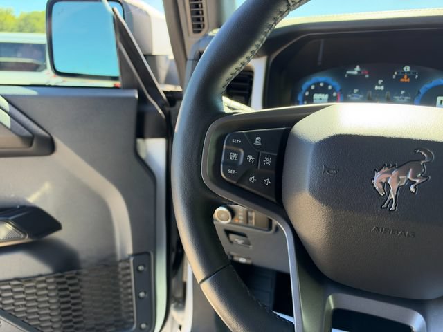 Used 2025 Ford Bronco Outer Banks AWD/4WD image 48