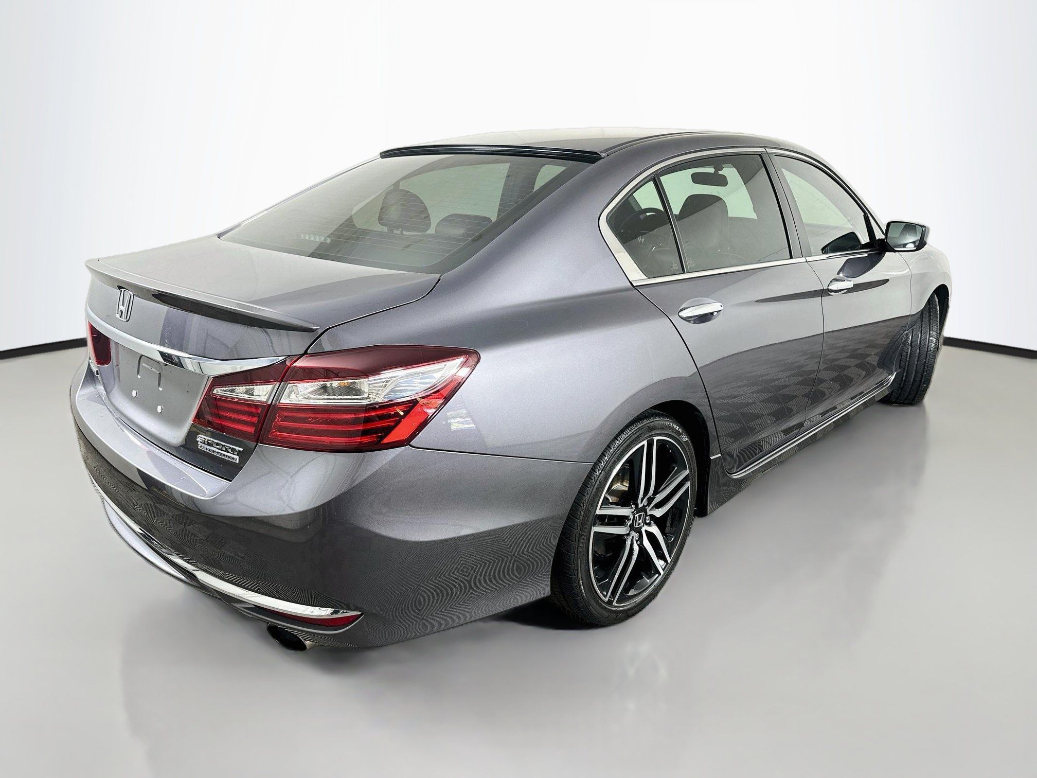 Used 2017 Honda Accord Sport Special Edition image 7