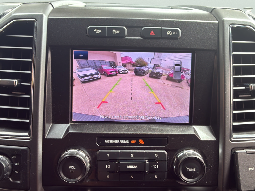 Used 2020 Ford F150 XLT w/ Equipment Group 302A Luxury AWD/4WD image 29