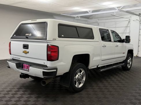 Used 2019 Chevrolet Silverado 2500 LT w/ Custom Sport Edition AWD/4WD image 8