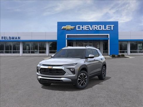 New 2026 Chevrolet TrailBlazer LT FWD image 8