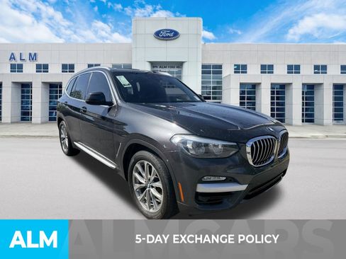 Used 2025 GMC Canyon Elevation image 3