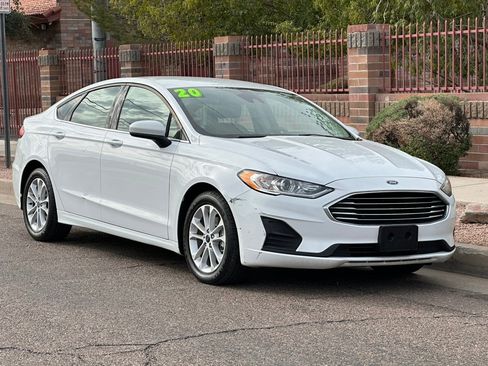 Used 2020 Ford Fusion SE image 7