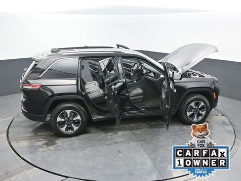 Used 2022 Jeep Grand Cherokee Limited 4xe w/ Luxury Tech Group II image 75