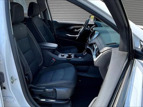 Used 2022 GMC Terrain SLE w/ Driver Convenience Package AWD/4WD image 28