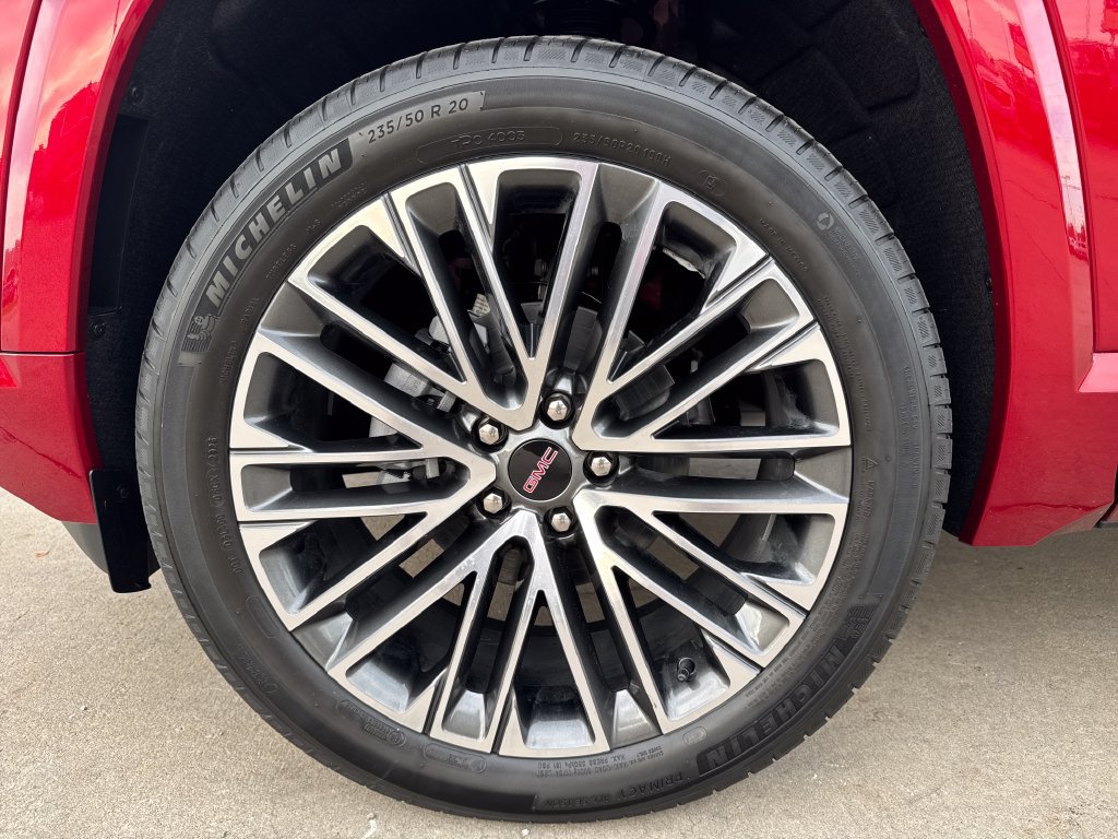 New 2027 GMC Terrain Denali w/ LPO, Floor Liner Package AWD/4WD image 13