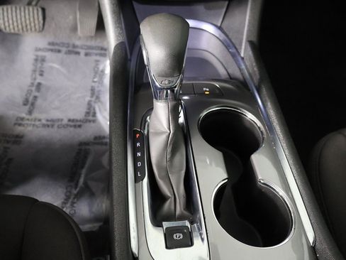 Used 2024 Chevrolet Malibu LT image 42