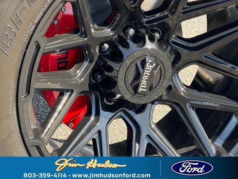 New 2026 Ford F250 Lariat w/ Black Appearance Package image 19