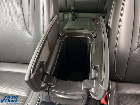 Used 2023 Buick Envision Essence image 27