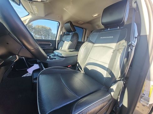 Used 2024 RAM 2500 Laramie image 8