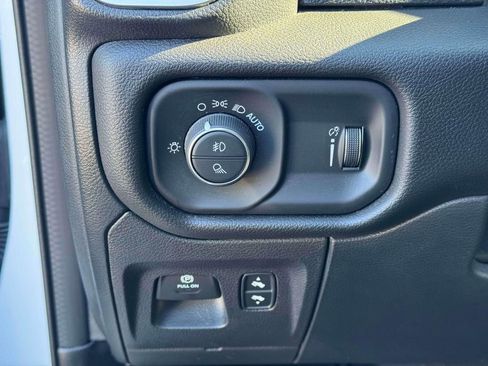 Used 2023 RAM 1500 Big Horn image 18