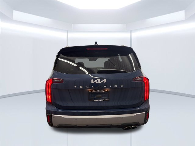 Certified 2023 Kia Telluride S FWD image 5