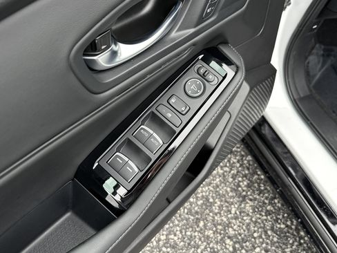 Certified 2025 Honda Accord Touring image 15