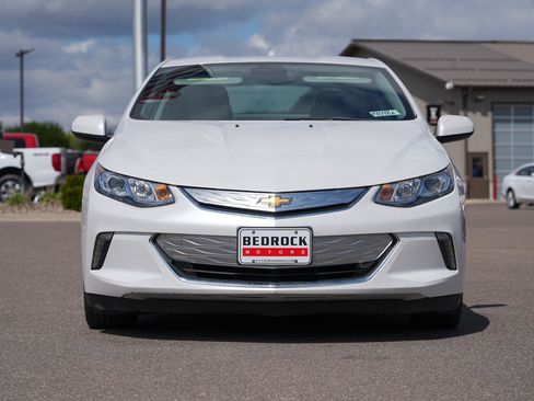 Used 2017 Chevrolet Volt LT w/ Comfort Package FWD image 8
