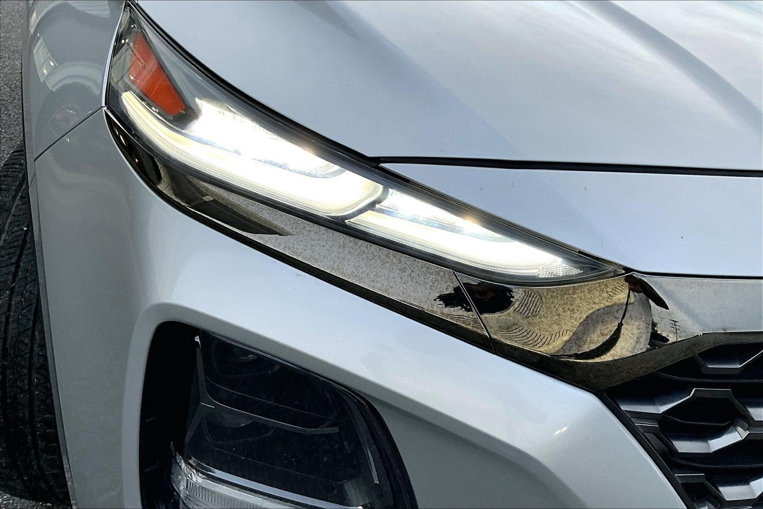 Used 2020 Hyundai Santa Fe Limited FWD image 30