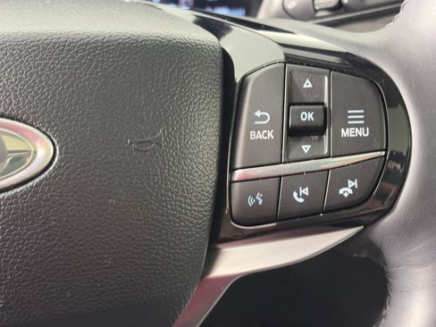 Used 2025 Ford Explorer Platinum w/ LUX Leather Package image 18