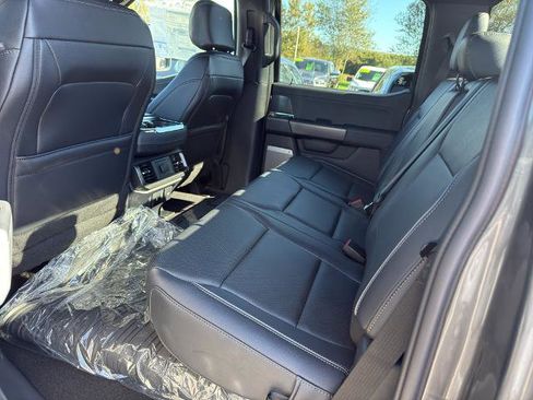 New 2025 Ford F150 Lariat w/ Equipment Group 501A Mid image 18