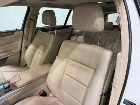 Used 2014 Mercedes-Benz E 350 4MATIC Wagon w/ Premium 1 Package image 22