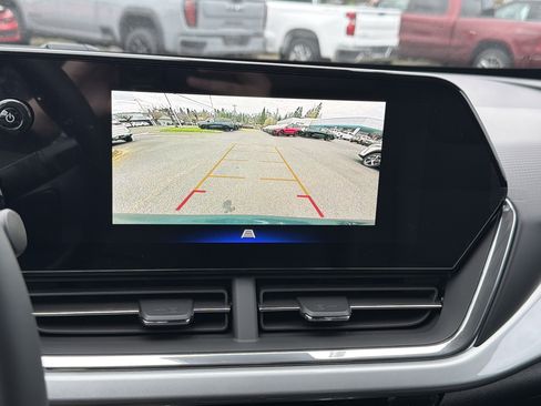 New 2026 Chevrolet Trax LT w/ Driver Confidence Package image 22