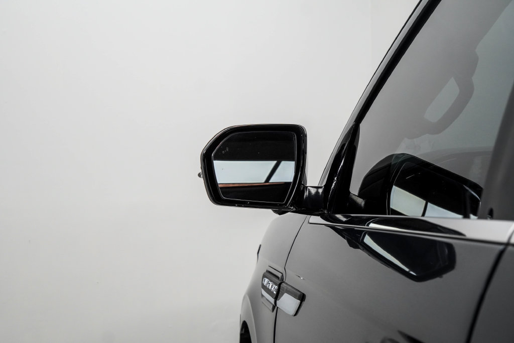 Used 2022 Lincoln Navigator Reserve AWD/4WD image 15