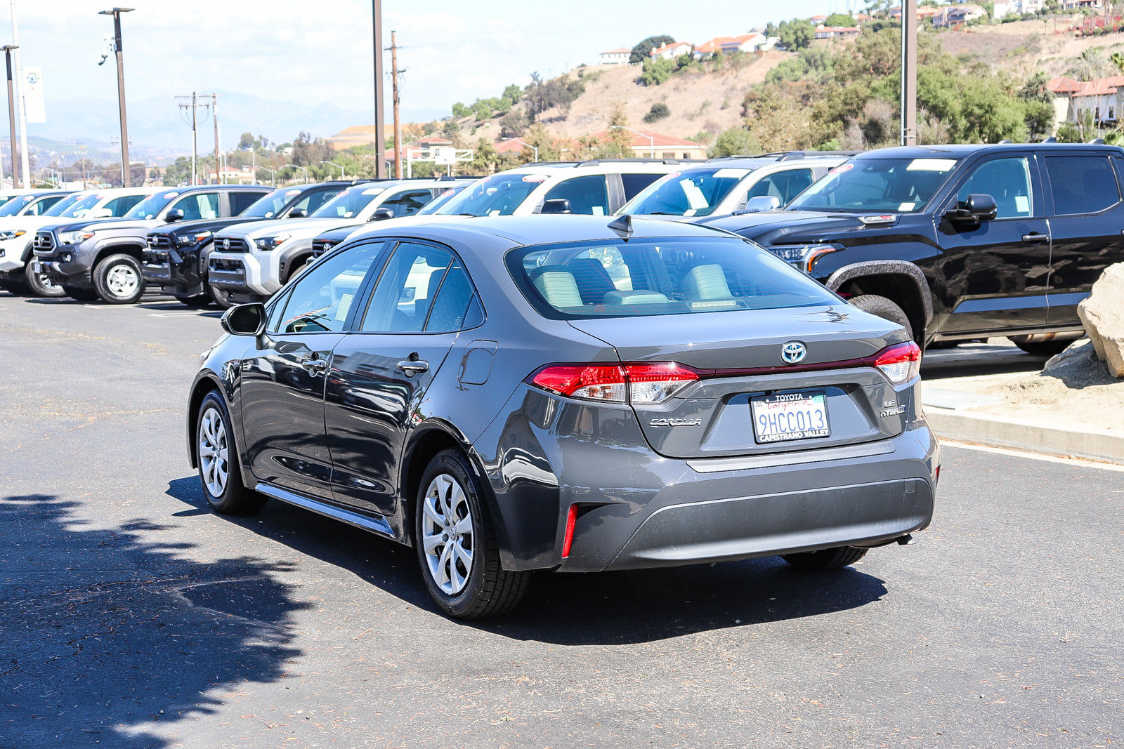 Certified 2023 Toyota Corolla LE w/ Carpet Mat Package (TMS) FWD image 7