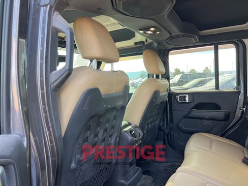 Used 2019 Jeep Wrangler Unlimited Rubicon image 25