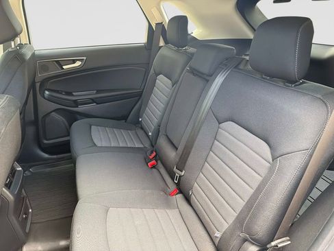 Used 2023 Ford Edge SE w/ Cargo Accessory Package AWD/4WD image 14