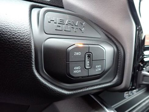 New 2026 RAM 3500 Big Horn AWD/4WD image 17