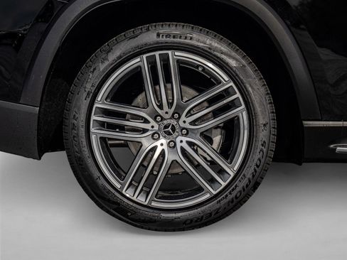 New 2026 Mercedes-Benz GLS 450 4MATIC image 12