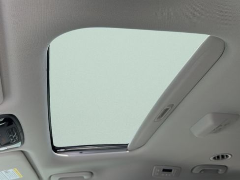 New 2026 Kia Carnival SX Prestige FWD image 20