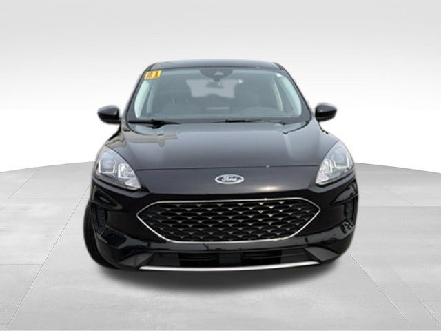 Used 2021 Ford Escape SE w/ Cold Weather Package AWD/4WD image 8
