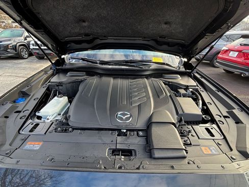 Used 2025 MAZDA CX-90 3.3 Turbo w/ Preferred Package image 32