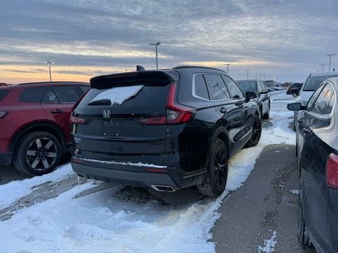 Used 2024 Honda CR-V Sport image 2