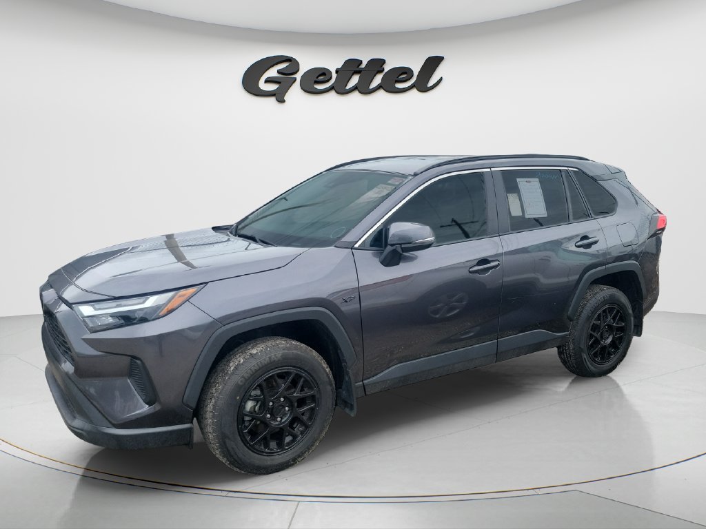 Used 2024 Toyota RAV4 XLE FWD image 8