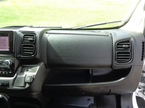 Used 2023 RAM ProMaster 2500 image 19