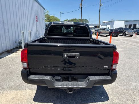 Used 2019 Toyota Tacoma TRD Sport RWD image 6