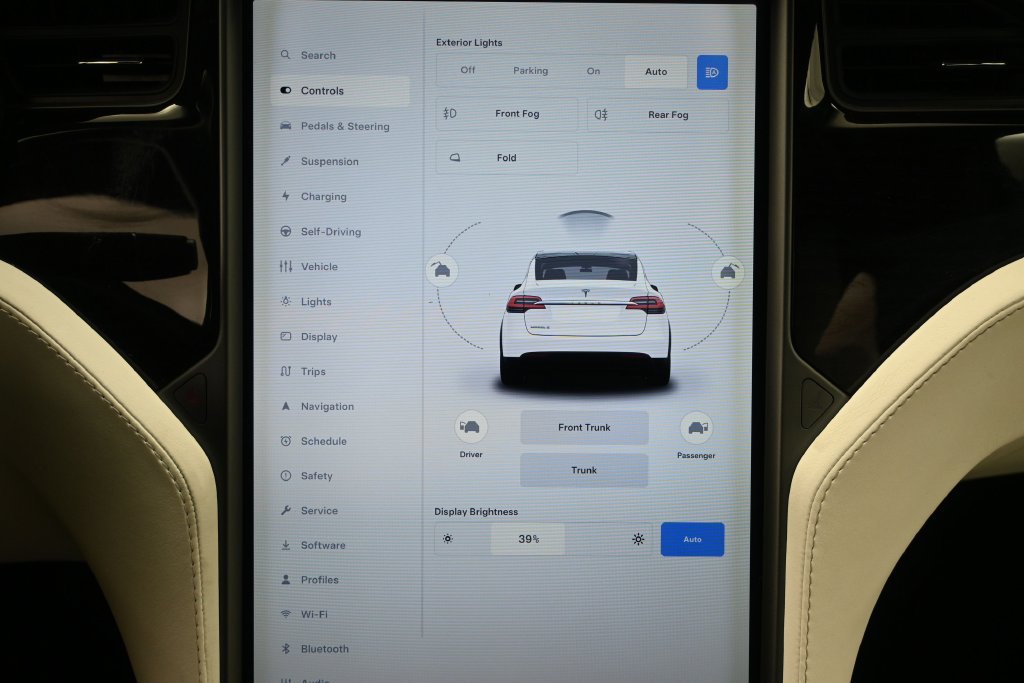 Used 2019 Tesla Model X 100D AWD/4WD image 19