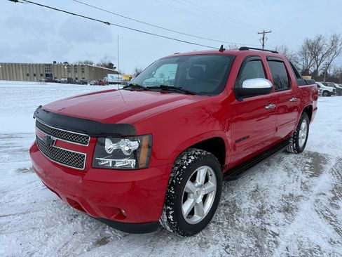 Used 2008 Chevrolet Avalanche LTZ w/ LTZ Preferred Equipment Group image 7