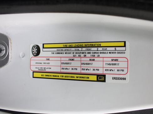 Used 2014 Chrysler Town & Country S FWD image 36