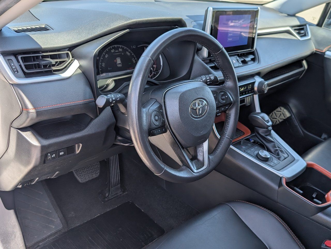 Used 2024 Toyota RAV4 Adventure AWD/4WD image 14