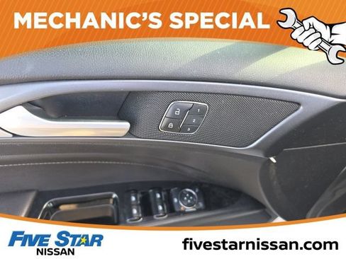 Used 2013 Ford Fusion Titanium w/ Titanium Driver Assist Pkg FWD image 13