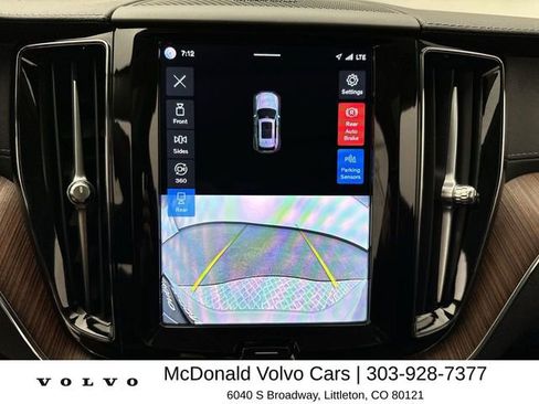 Certified 2023 Volvo XC60 B5 Ultimate w/ Climate Package AWD/4WD image 16