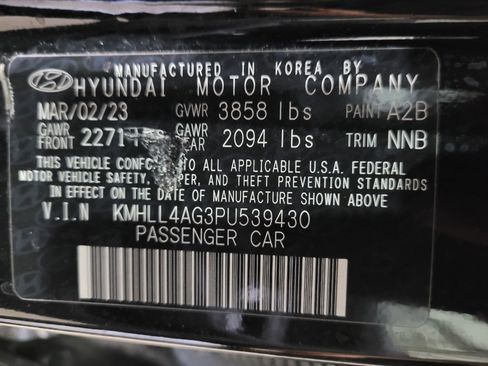 Used 2023 Hyundai Elantra SE FWD image 33