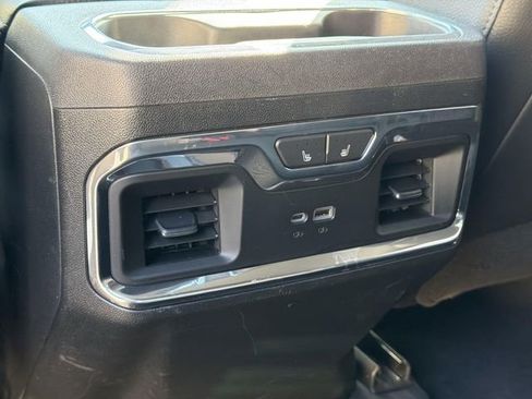 Used 2024 GMC Sierra 3500 Denali w/ Denali Reserve Package AWD/4WD image 21