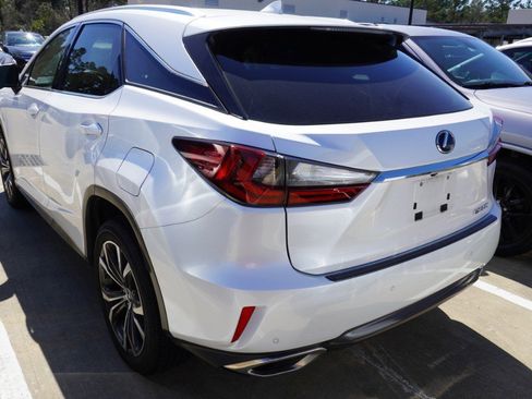 Used 2019 Lexus RX 350 FWD w/ Navigation Package image 4