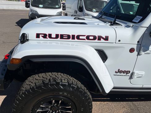 Used 2026 Jeep Wrangler Unlimited Rubicon image 10