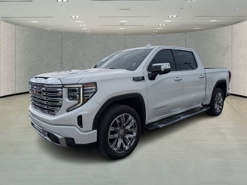 Used 2024 GMC Sierra 1500 Denali w/ Technology Package image 7