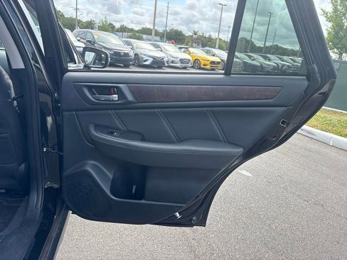 Used 2019 Subaru Outback 2.5i Limited w/ Popular Package #2 AWD/4WD image 16