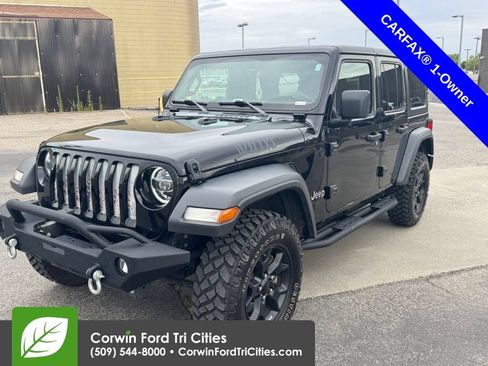 Used 2020 Jeep Wrangler Unlimited Sport AWD/4WD image 3